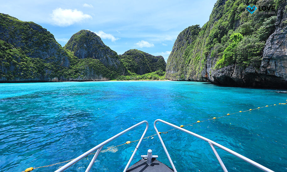 Speedboat Daytrip to PhiPhi, Pileh Lagoon, and Bamboo Island