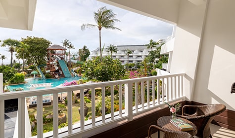 Deluxe Terrace Pool View